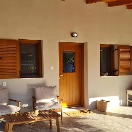 Iriti's Villa Platanidia