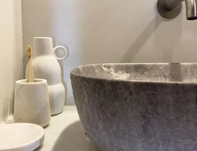 Iriti's & Dahlia Βίλα *