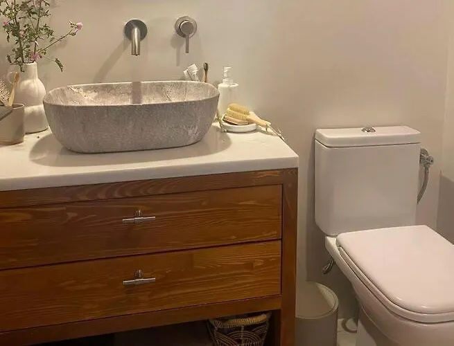 Βίλα Iriti's & Dahlia *