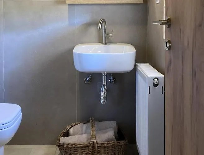 Iriti's & Dahlia Πλατανίδια