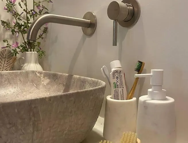 Βίλα Iriti's & Dahlia *